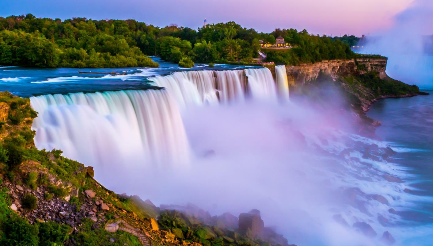 header picture of tour Toronto, Niagara with East Coast End Washington